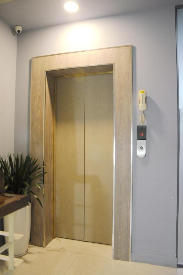 Green River Hotel & Apartment * Ho Chi Minh City